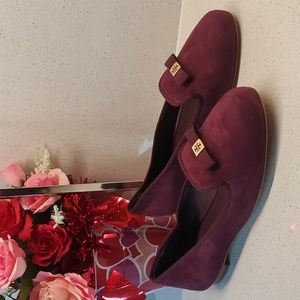 TORY BURCH suede leather loafers (sz 5M)